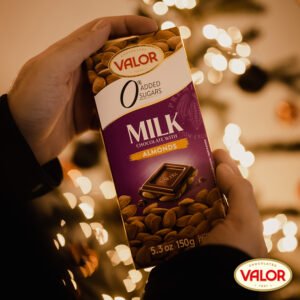 Czekolada mleczna Valor z migdałami 150 g - 0% CUKRU